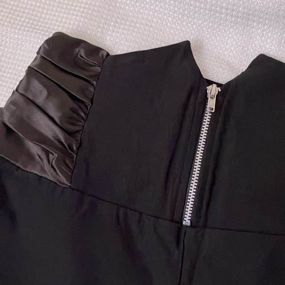 High rise dressy mini shorts - Picture 2 of 5